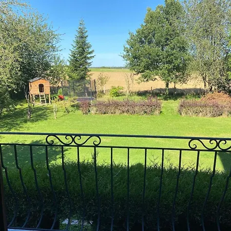 Beautiful 8 Minutes From Center Parcs بيت للعطل *